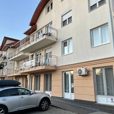 Rosemary Apartmanok, Rose, Lili, Mary1, Mary2 Hajdúszoboszló Exteriör bild