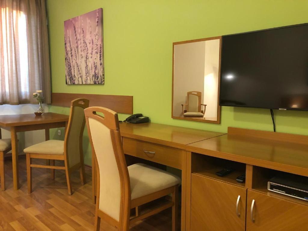 Rosemary Apartmanok, Rose, Lili, Mary1, Mary2 Hajdúszoboszló Exteriör bild
