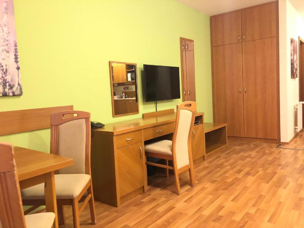 Rosemary Apartmanok, Rose, Lili, Mary1, Mary2 Hajdúszoboszló Exteriör bild